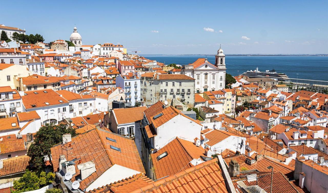 Pousada Alfama Lisbon Exterior photo